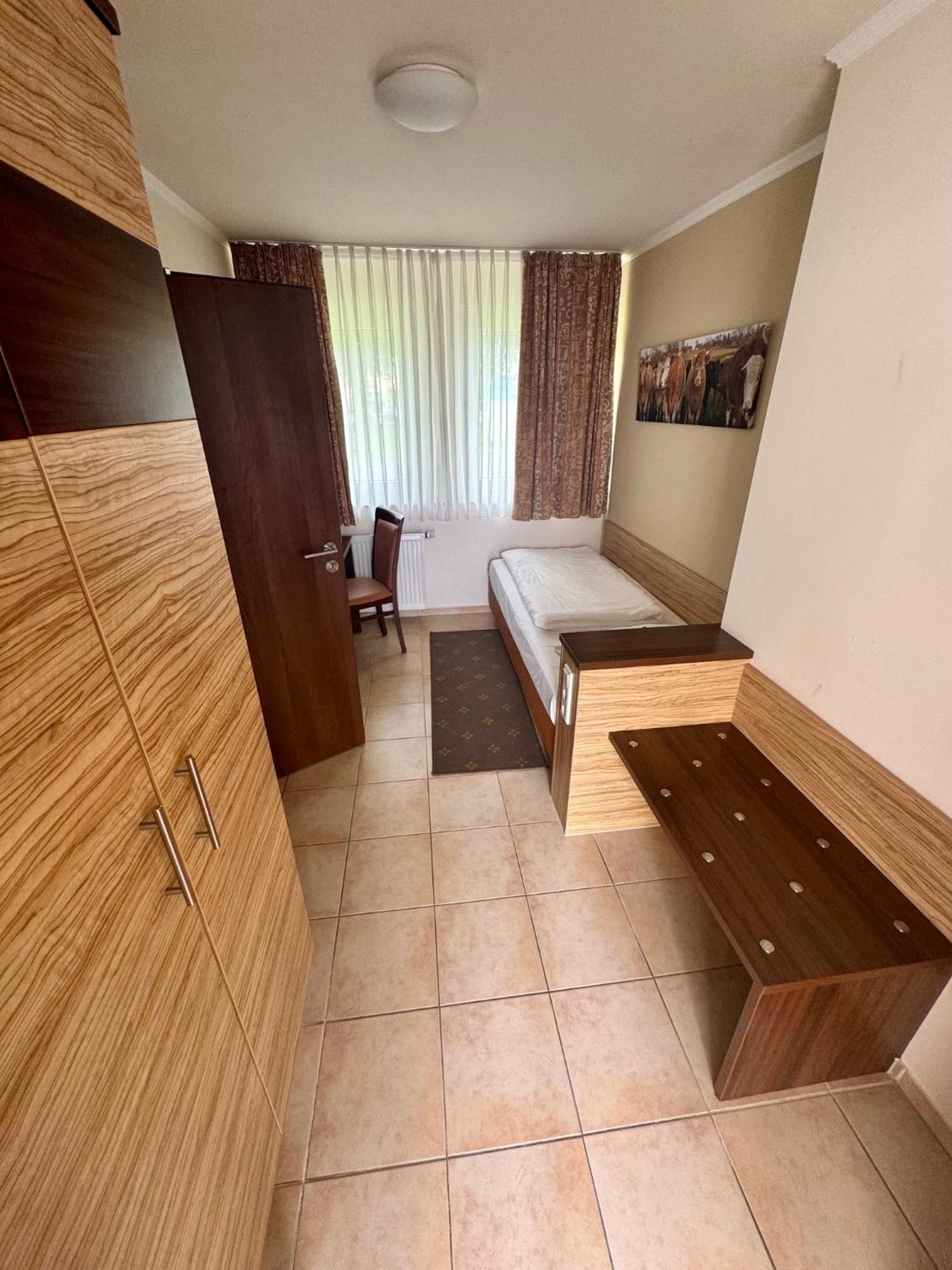 Nierswalder Hotel 3*
